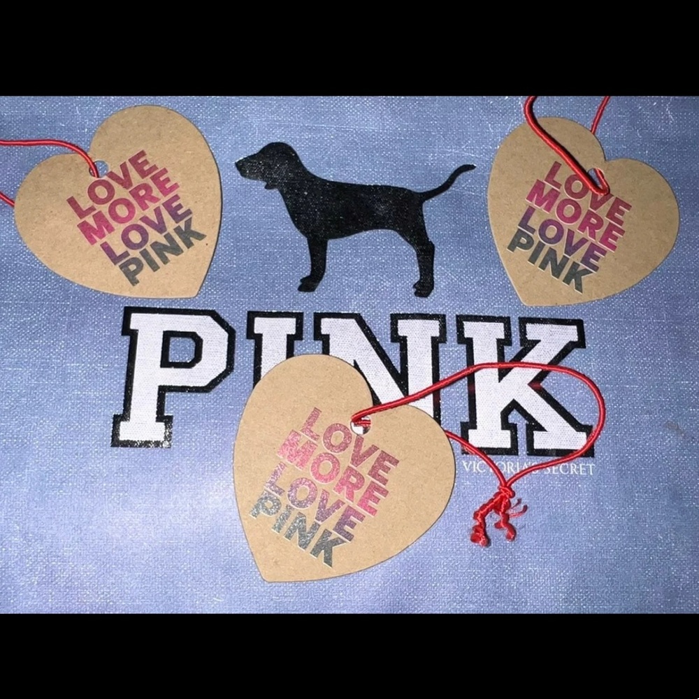💗3 NEW Vs PINK holiday 2021 hearts💗